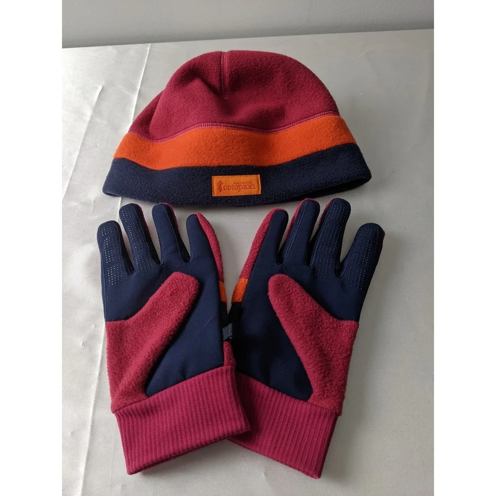 Cotopaxi Fleece Beanie and Gloves Set Berry Pink Orange Navy Blue Women Medium